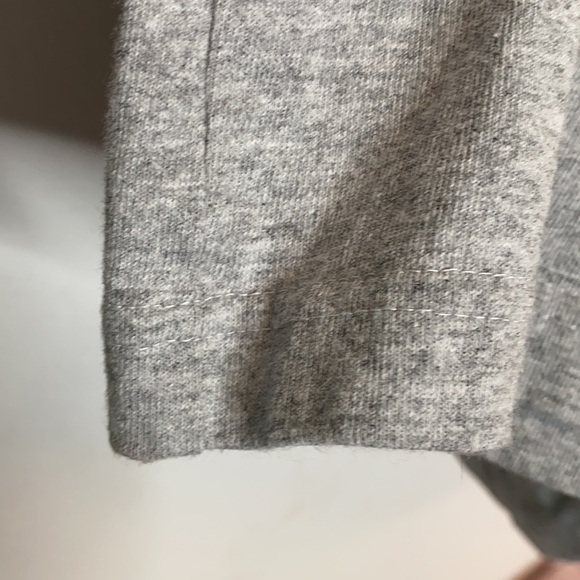 Carhartt Men's Gray Short Sleeve Shirt Front Pocket Casual Original Fit size XL - Picture 4 of 9